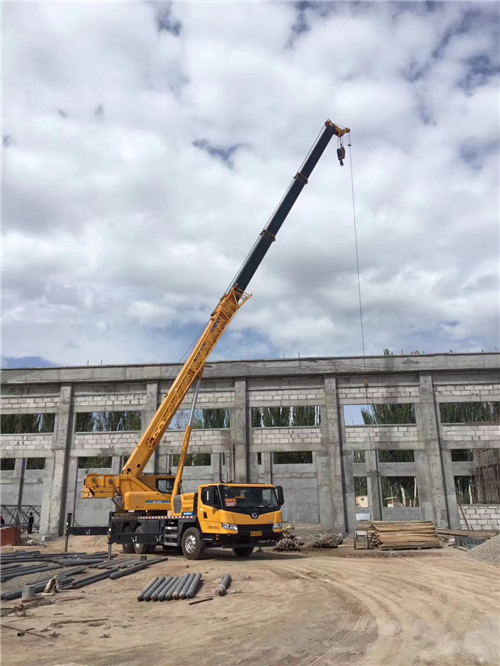 大埔县吊装作业前会做设备检查吗？安全保障措施有哪些？
